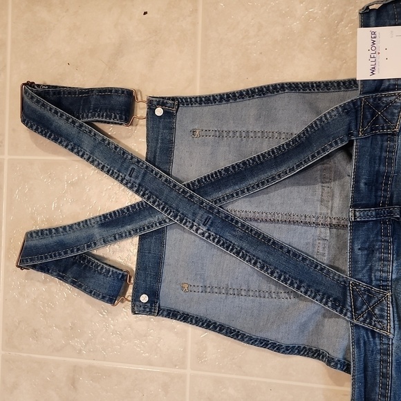 NWT Wallflower womens overalls size L insta stretch - Picture 7 of 7